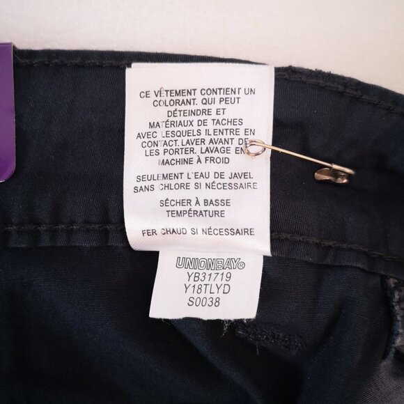 NWT Union Bay Genuine Sportswear Men's Size 40 Flat Front Navy Cargo Shorts - Picture 6 of 13